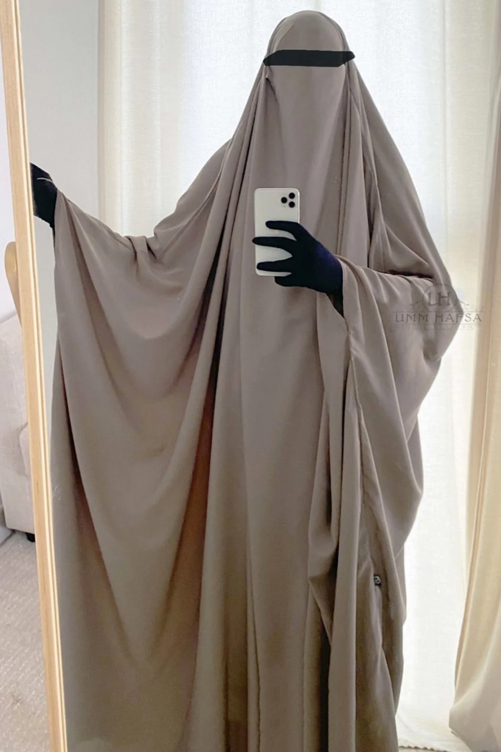 Big jilbab Saoudien Umm Hafsa - Image 18