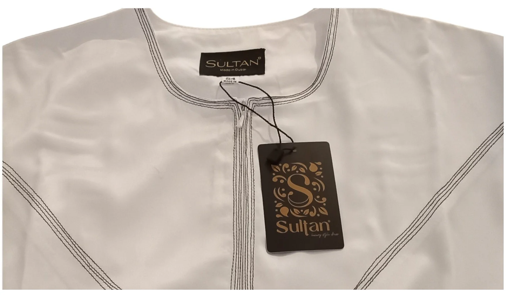 Qamis Émirati en Satin Précieux – Manches Longues | Sultan - Image 3